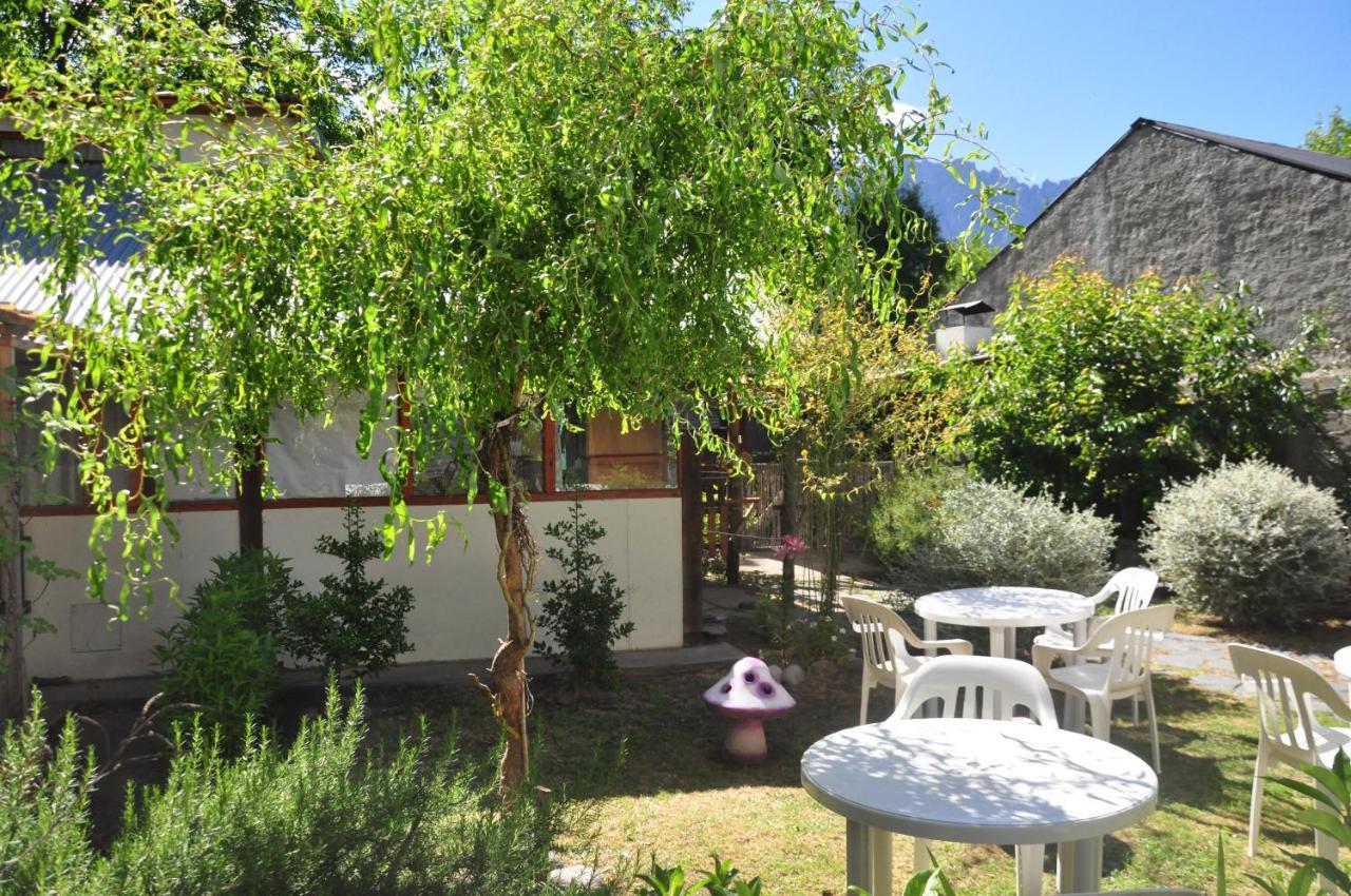 La Casa Del Arbol - Hostel El Bolsón المظهر الخارجي الصورة