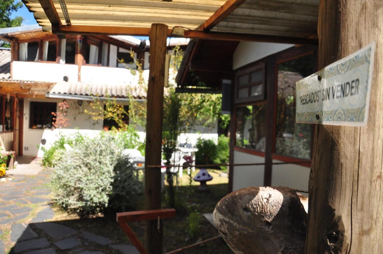 La Casa Del Arbol - Hostel El Bolsón المظهر الخارجي الصورة