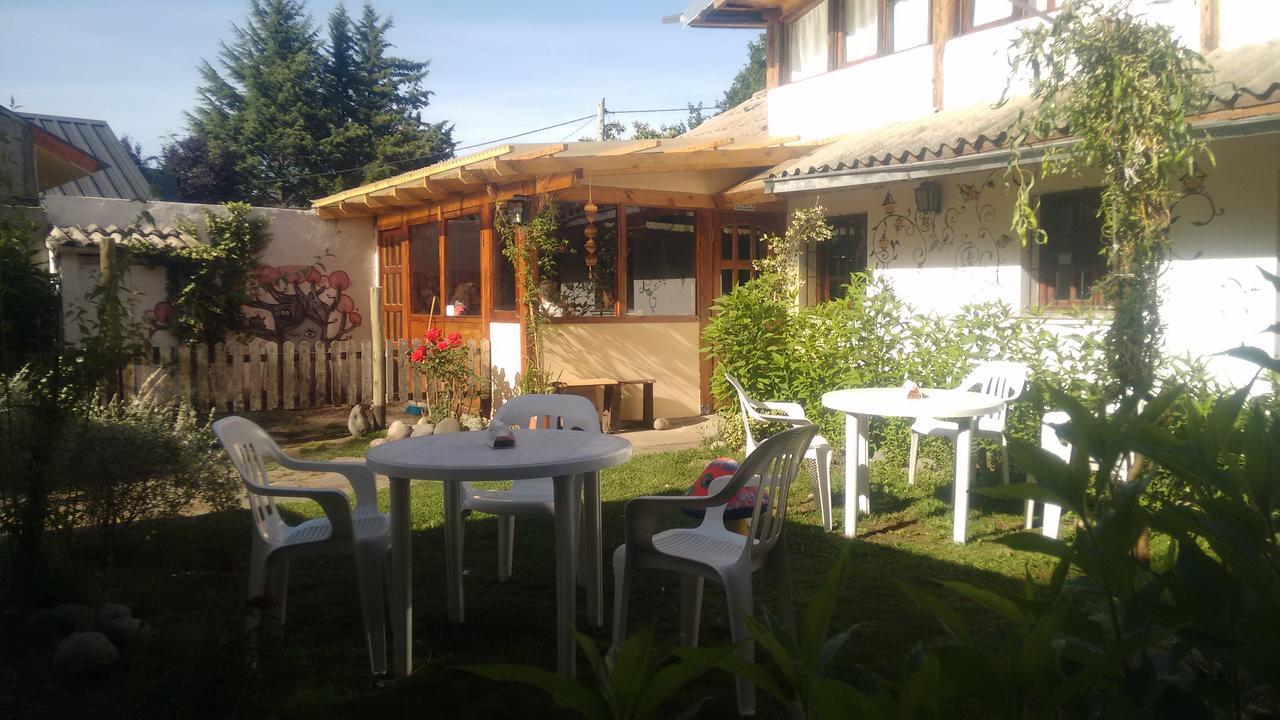 La Casa Del Arbol - Hostel El Bolsón المظهر الخارجي الصورة