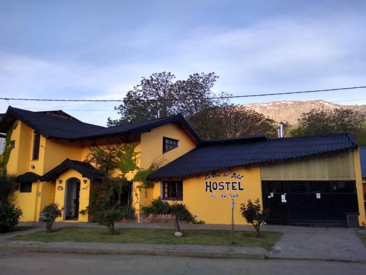 La Casa Del Arbol - Hostel El Bolsón المظهر الخارجي الصورة